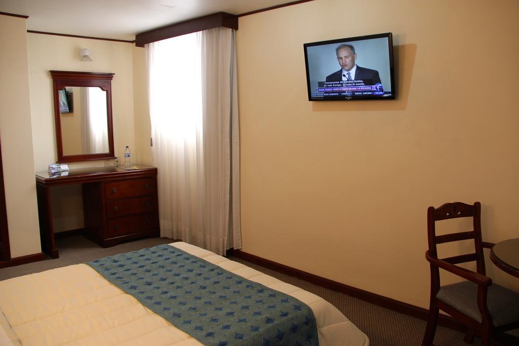 Hotel Tehuacan Plaza エクステリア 写真