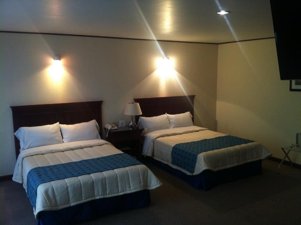 Hotel Tehuacan Plaza エクステリア 写真
